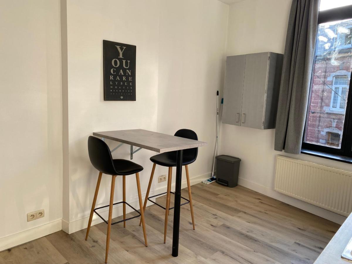 Namur Bnb Luaran gambar