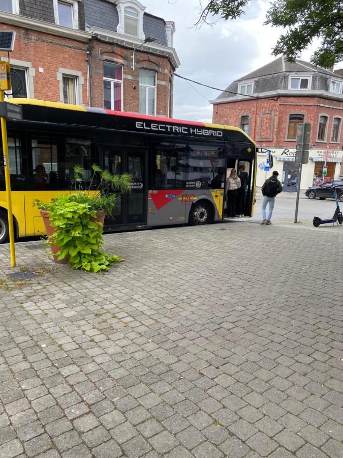 Namur Bnb Luaran gambar